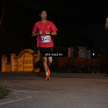 Runner Photo 8405772