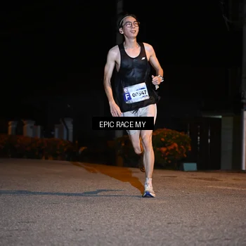 Runner Photo 8405782