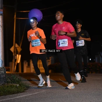 Runner Photo 8405816