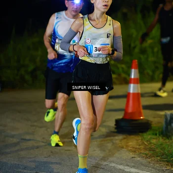 Runner Photo 8405818