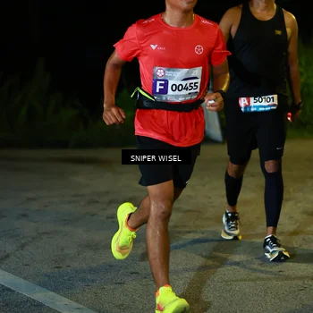 Runner Photo 8405820