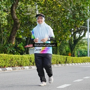 Runner Photo 8405822