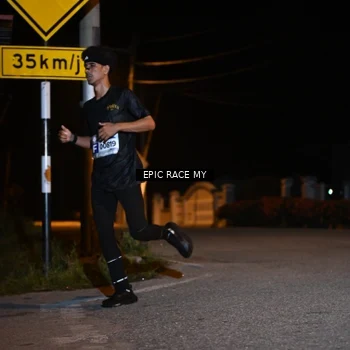 Runner Photo 8405823