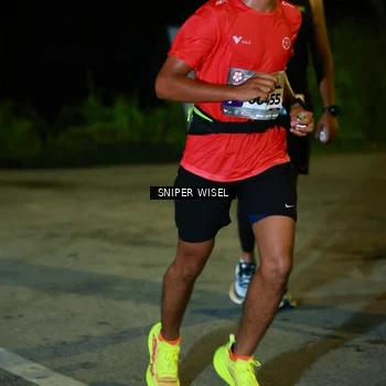 Runner Photo 8405827