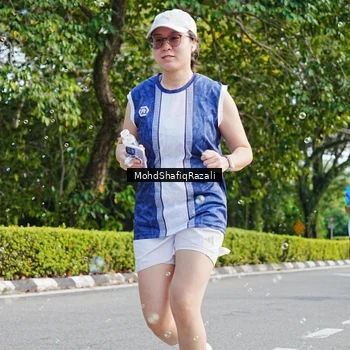 Runner Photo 8405830