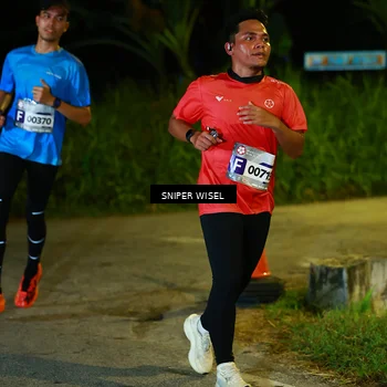 Runner Photo 8405850