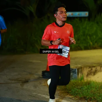 Runner Photo 8405856