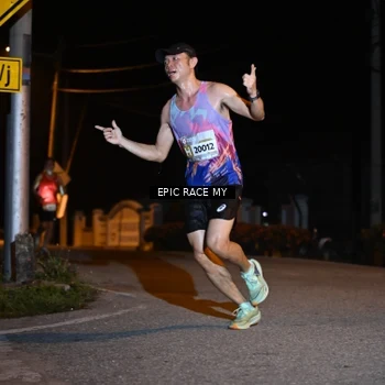 Runner Photo 8405858