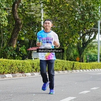 Runner Photo 8405862