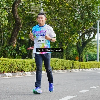 Runner Photo 8405867