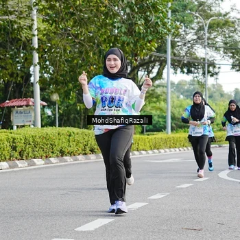 Runner Photo 8405876