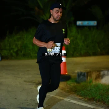 Runner Photo 8405877