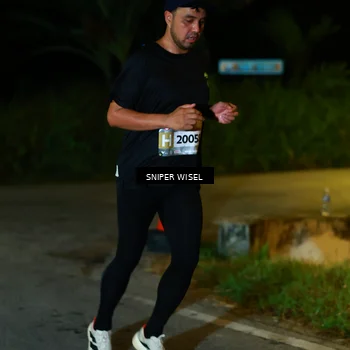 Runner Photo 8405880