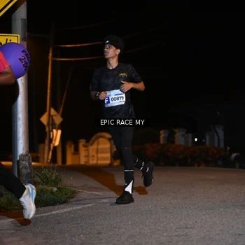 Runner Photo 8405897