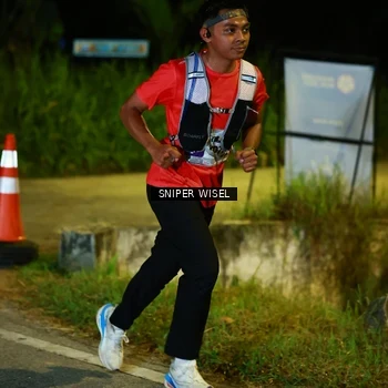 Runner Photo 8405898