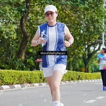 Runner Photo 8405906