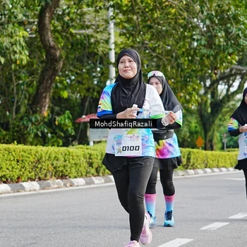 Runner Photo 8405907