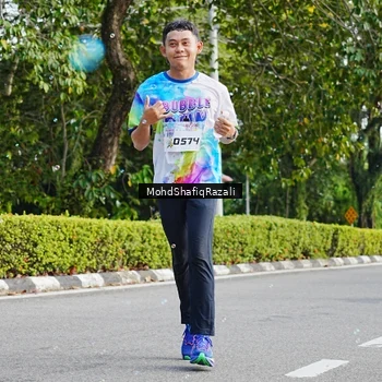 Runner Photo 8405909