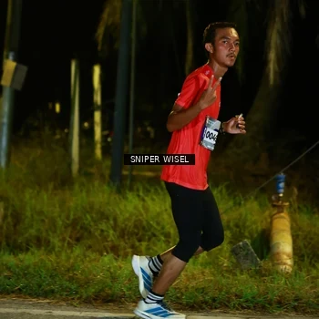 Runner Photo 8405910