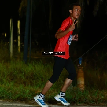 Runner Photo 8405916