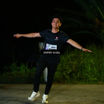 Runner Photo 8405920