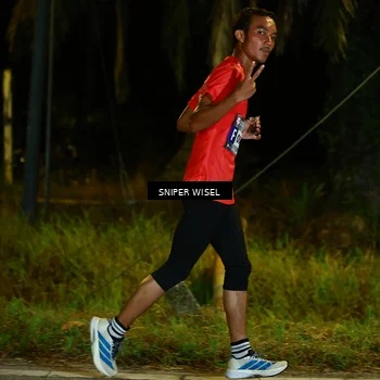 Runner Photo 8405926