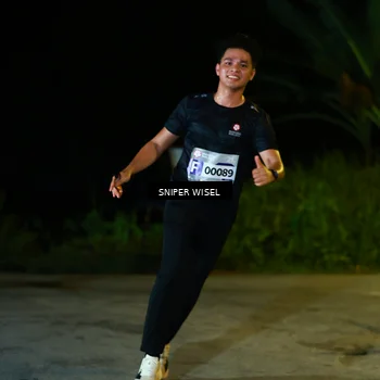 Runner Photo 8405930
