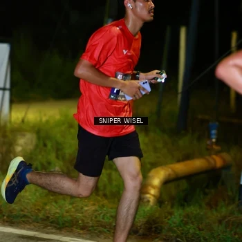 Runner Photo 8405958