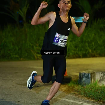 Runner Photo 8405970
