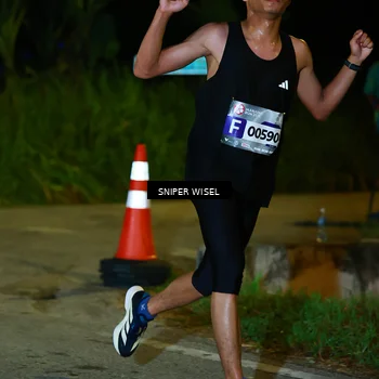 Runner Photo 8405971