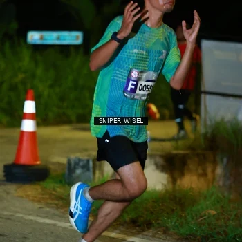 Runner Photo 8405989