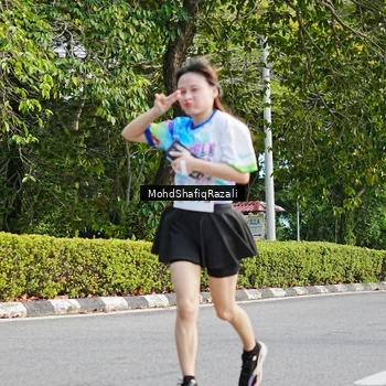 Runner Photo 8405991