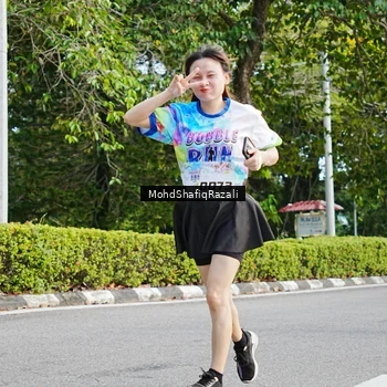 Runner Photo 8405998