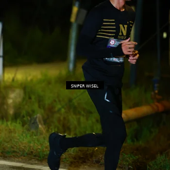Runner Photo 8406001