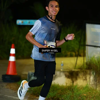 Runner Photo 8406013