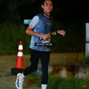 Runner Photo 8406014
