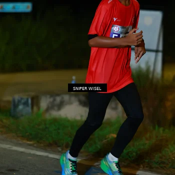 Runner Photo 8406028
