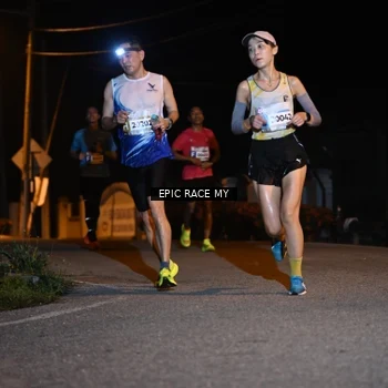 Runner Photo 8406039