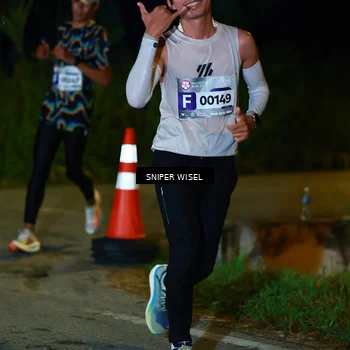 Runner Photo 8406041
