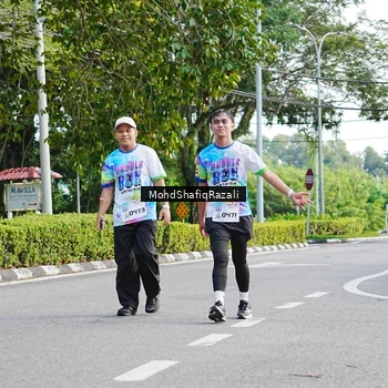 Runner Photo 8406049