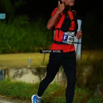 Runner Photo 8406061
