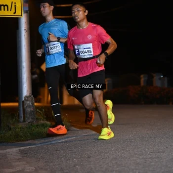 Runner Photo 8406095