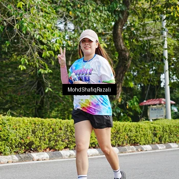 Runner Photo 8406127