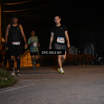 Runner Photo 8406192