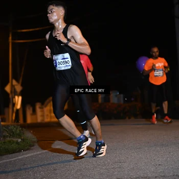 Runner Photo 8406202