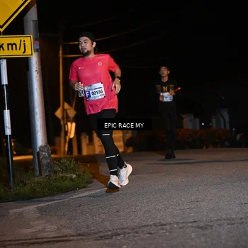 Runner Photo 8406203