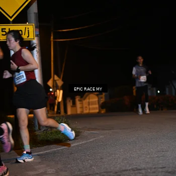 Runner Photo 8406229