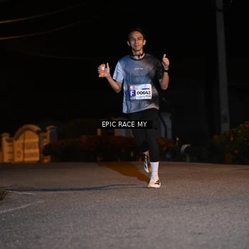 Runner Photo 8406236