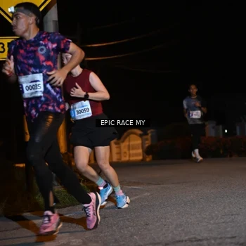 Runner Photo 8406238