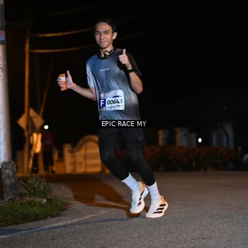 Runner Photo 8406243